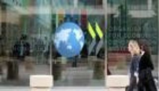 منظمة التعاون الاقتصادي تطلق تحذيرا بعد إصابات متحور أوميكرون