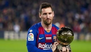 ليونيل ميسي لاعب برشلونة السابق