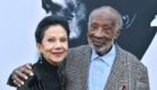 مقتل زوجة "عرّاب الموسيقى السوداء" في عملية سطو