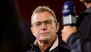 مكافأة ضخمة.. مانشستر يونايتد يمنح رانجنيك وعدا بشأن هالاند