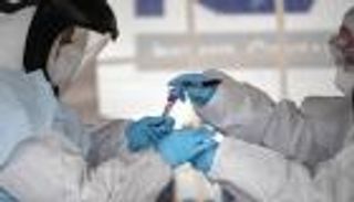 أول إصابة بمتحوّر "أوميكرون" في فنلندا