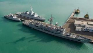 جانب من السفن المشاركة في تدريبات "جسر الصداقة"