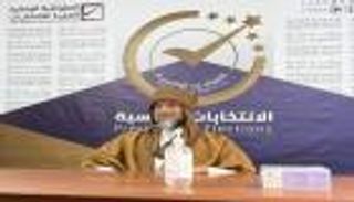 القضاء يعيد نجل القذافي لسباق الرئاسة في ليبيا