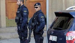 عنصران من الشرطة الإيطالية - أرشيفية