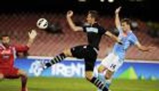 من كلوزه لشيكابالا.. مواقف أخلاقية خالدة لنجوم كرة القدم