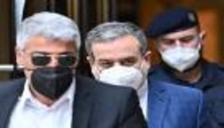 نكسة للاتفاق النووي.. إيران تتراجع عن التسويات السابقة