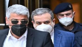 عباس عراقجي رئيس الوفد الإيراني خلال محادثات فيينا –أ.ف.ب