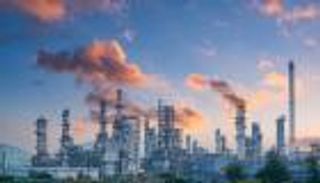 الإمارات والنفط في 50 عاما.. رحلة أمن الطاقة