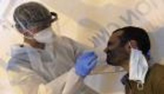 كورونا حول العالم.. ارتفاع إصابات "أوميكرون" في فرنسا وقفزة بوفيات كوريا الجنوبية