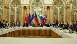 جانب من محادثات فيينا بشأن الاتفاق النووي مع إيران- رويترز