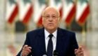 ميقاتي يشيد بمبادرة ماكرون بشأن الدعم السعودي للبنان