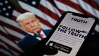 ترامب يجمع مليار دولار من مؤسسات استثمار لإطلاق منصة TRUTH Social