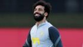 بـ"كوب شاي".. كلوب يعلق على أزمة تجديد محمد صلاح مع ليفربول