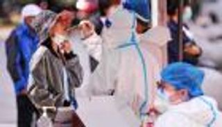 1500 دولار لكل مصاب بفيروس كورونا.. مكافأة في مدينة صينية