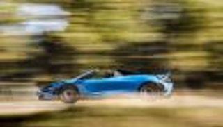 نسخة مكشوفة من ماكلارين 765 LT.. تعرف على سعرها