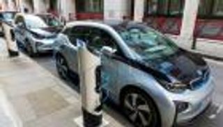 السيارات الكهربائية الصغيرة المصباح السحري لمشاكل الزحام بالمدن