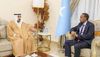 محمد حسين روبلي والسفير محمد أحمد العثمان