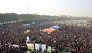 ثورة العطش.. إيران تقر باعتقال 130 محتجا بأصفهان