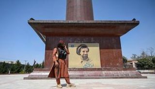 أحد عناصر حركة طالبان