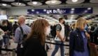 بريطانيا: أوميكرون ينتشر أسرع من أي متحور آخر لكورونا