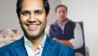 فيديو.. أغرب إقالة حدثت في أمريكا: فصل 900 موظف عبر "زووم"