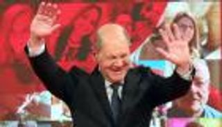 مستشار ألمانيا الجديد.. رجل السنافر الذي قاتل من أجل حلمه