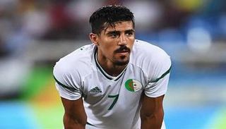 بغداد بونجاح مهاجم منتخب الجزائر