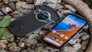 الهاتف الذكي TickTock الجديد من يوني هيرتز يدعم تقنية 5G