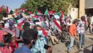بـ"3 لاءات".. أصحاب همم يتظاهرون بالخرطوم