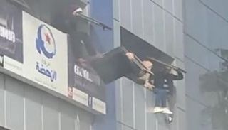 جانب من حرق مقر إخوان تونس