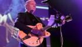 وفاة المغني مايكل نيسميث.. عضو فرقة الروك "ذي مونكيز"