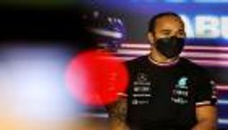 فورمولا 1.. تصريحات مثيرة من هاميلتون قبل جائزة أبوظبي الكبرى