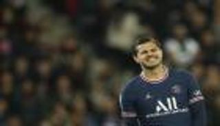 بمساعدة زوجته.. إيكاردي يقترب من خيانة إنتر ميلان