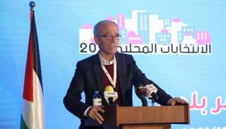 هشام كحيل في مؤتمر صحفي 