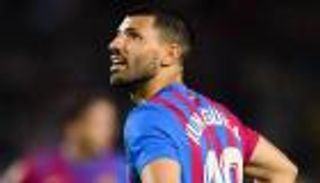 كأس مارادونا ترسم سيناريو نهاية رحلة أجويرو مع برشلونة