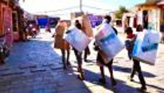 جبايات الحوثي تحاصر اليمنيين.. ملاحقة الباعة الجائلين