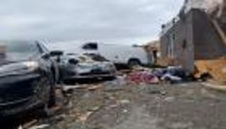 أعاصير "كنتاكي" المدمرة.. 64 وفاة مؤكدة وتوقعات بالزيادة (صور)