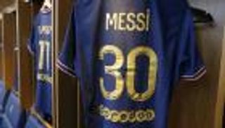 بعد القميص الذهبي.. ميسي في مهمة رسمية بالإمارات