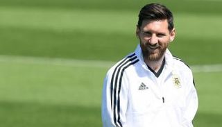 ليونيل ميسي لاعب باريس سان جيرمان