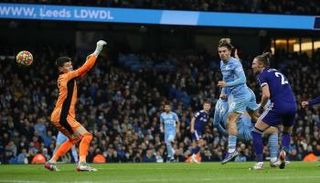 مانشستر سيتي ضد ليدز يونايتد