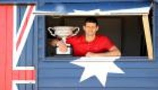 إنجاز تاريخي.. ديوكوفيتش بطل العالم في التنس 2021