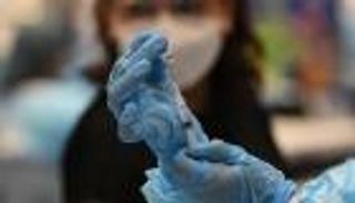 كورونا حول العالم.. بدء تلقيح الأطفال بأوروبا ورقم قياسي في بريطانيا