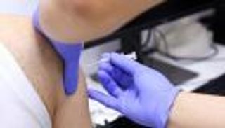 الإمارات تقدم 31 ألف جرعة جديدة من لقاح كورونا