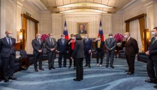 جانب من زيارة الوفد البرلماني الفرنسي لتايوان