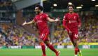 نجم ليفربول يفند أسباب تفوق محمد صلاح على لاعبي العالم