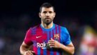 بعد اعتزاله.. هل سيواصل برشلونة دفع راتب أجويرو؟