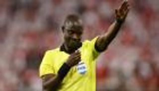 الأهلي والرجاء.. 5 معلومات عن حكم مباراة كأس السوبر الأفريقي