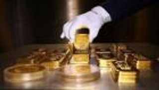 أسعار الذهب اليوم.. "الأصفر" يصعد بدعم تحالف "أوميكرون" والتضخم