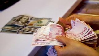تراجع قياسي لليرة التركية 