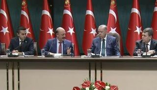 أردوغان أثناء الإعلان عن الحد الأدنى للأجور